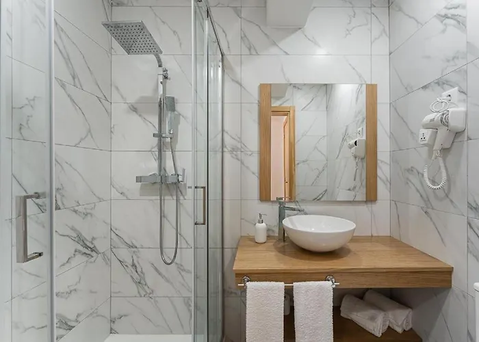 Sevenfarm * מנגולדה